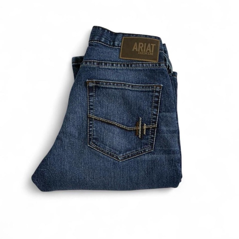 Ariat M5